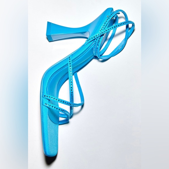 NWT HIGH HEEL RHINESTONE SANDALS SIZE 9 blogger favorite - Picture 4 of 8